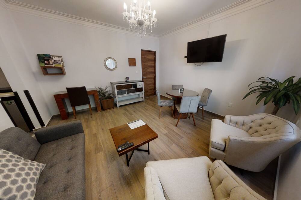 Photo of Livingroom in Reforma