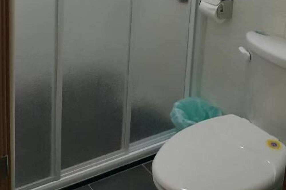 Photo of Bathroom in Yuli