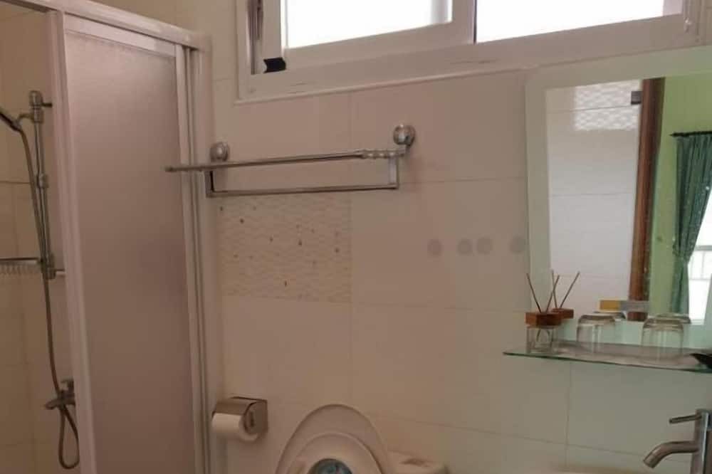 Photo of Bathroom in Yuli
