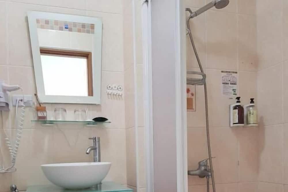 Photo of Bathroom in Yuli