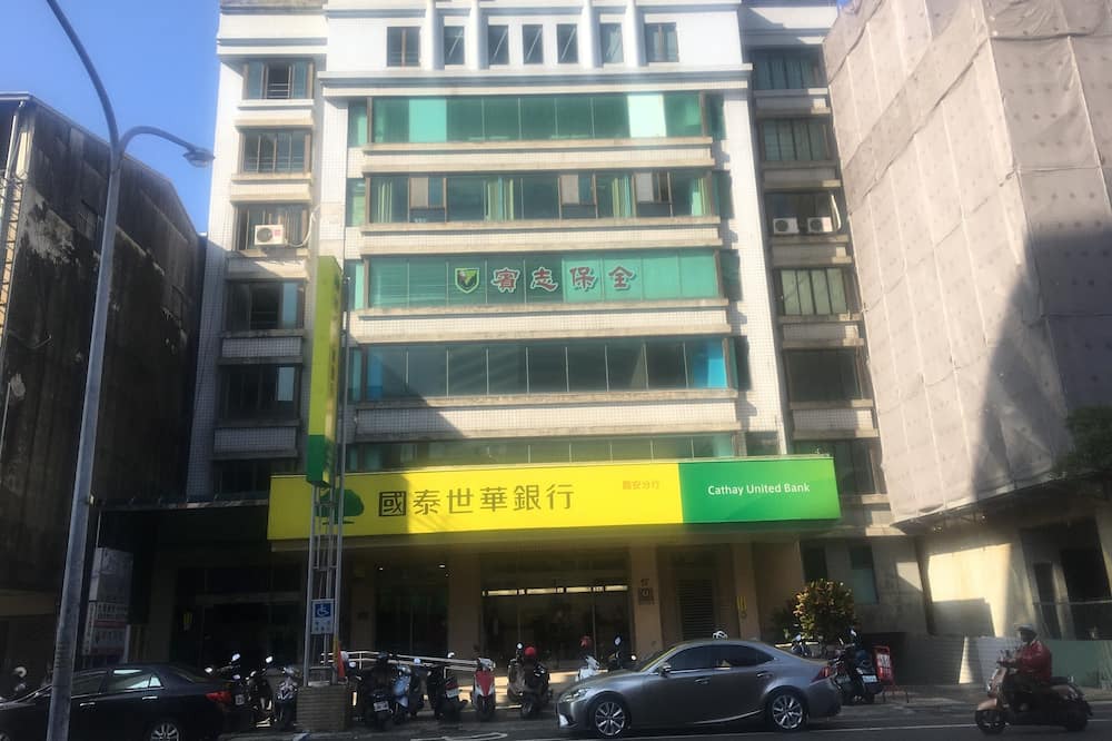 Photo of Outdoor in West Central District