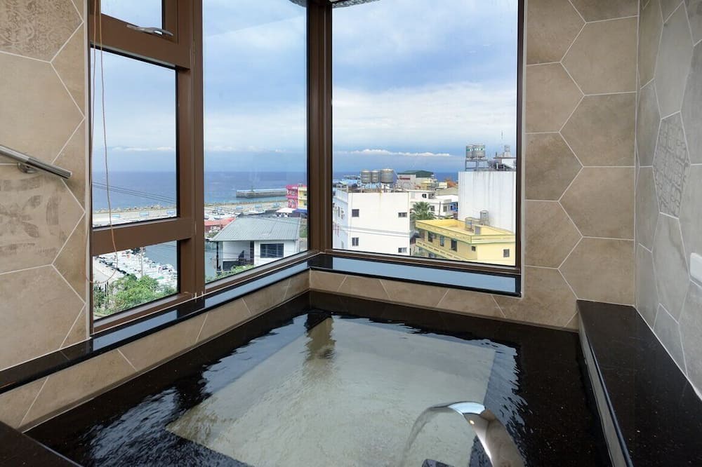 Photo of Bathroom in Xiaoliuqiu