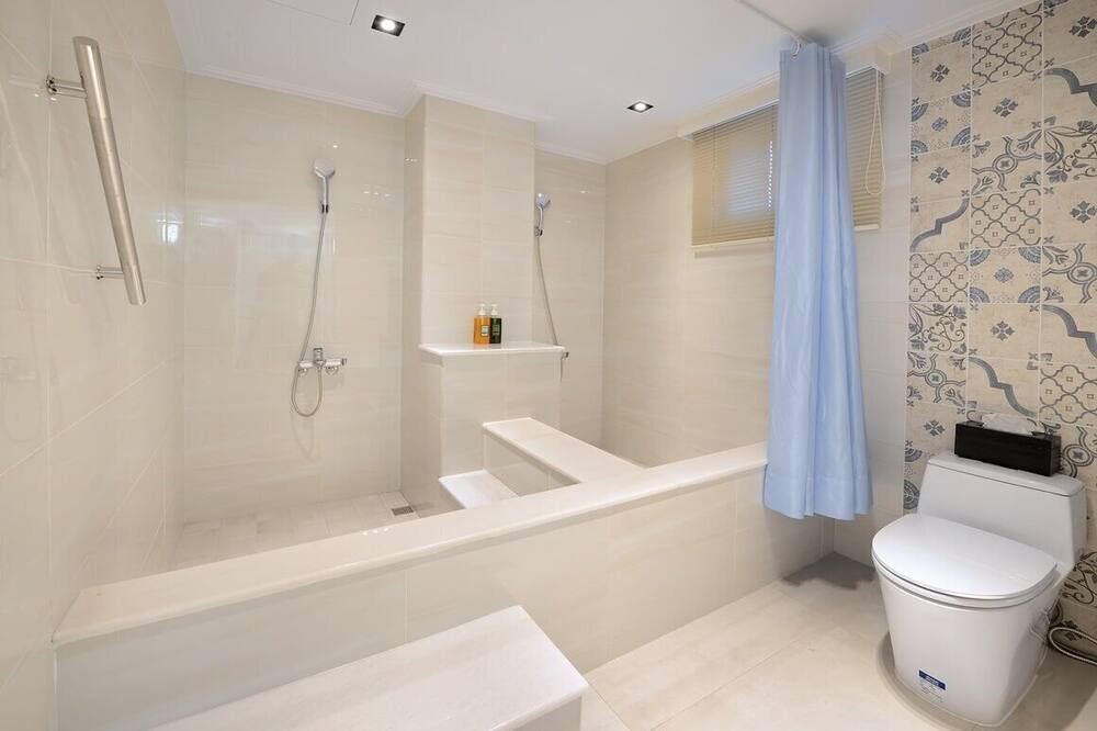Photo of Bathroom in Xiaoliuqiu