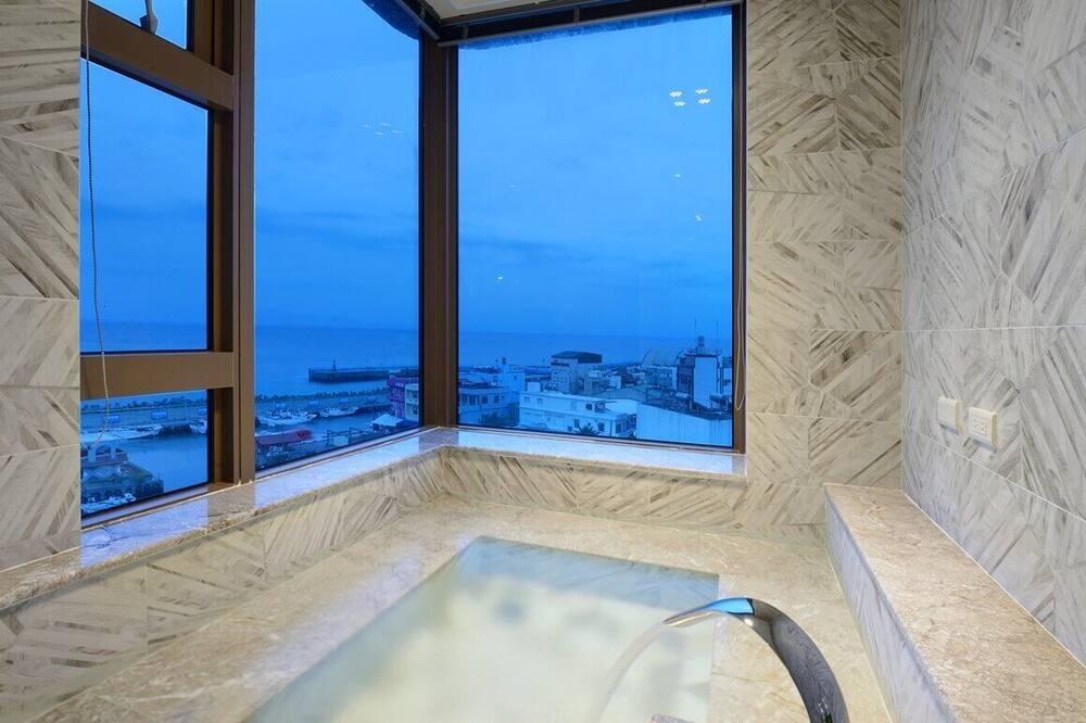 Photo of Bathroom in Xiaoliuqiu