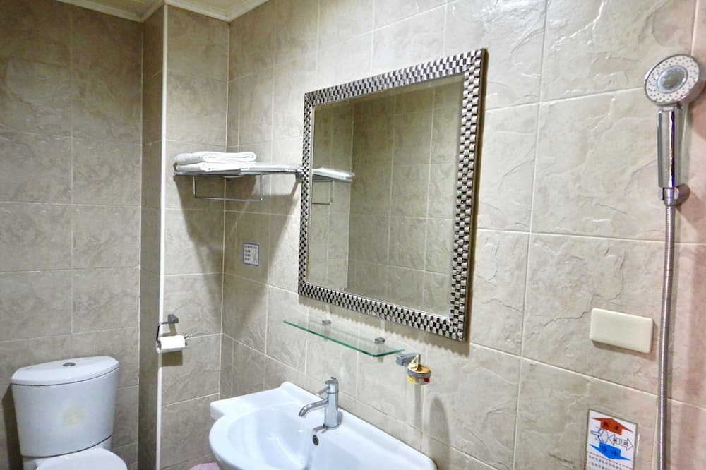 Photo of Bathroom in Yanpu