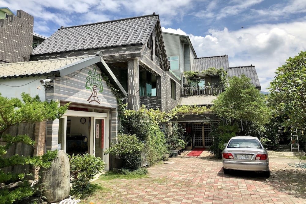 Photo of Outdoor in Yanpu