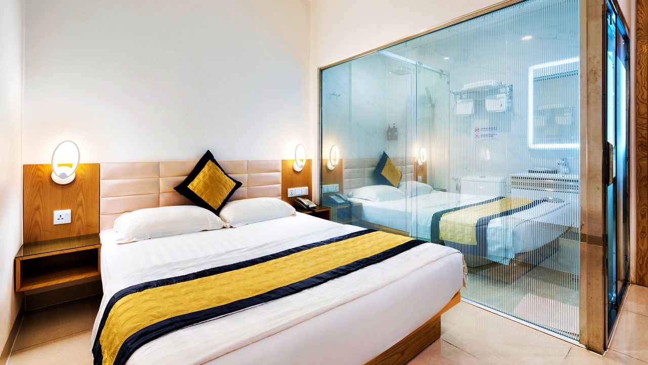 Photo of Bedroom in District 10