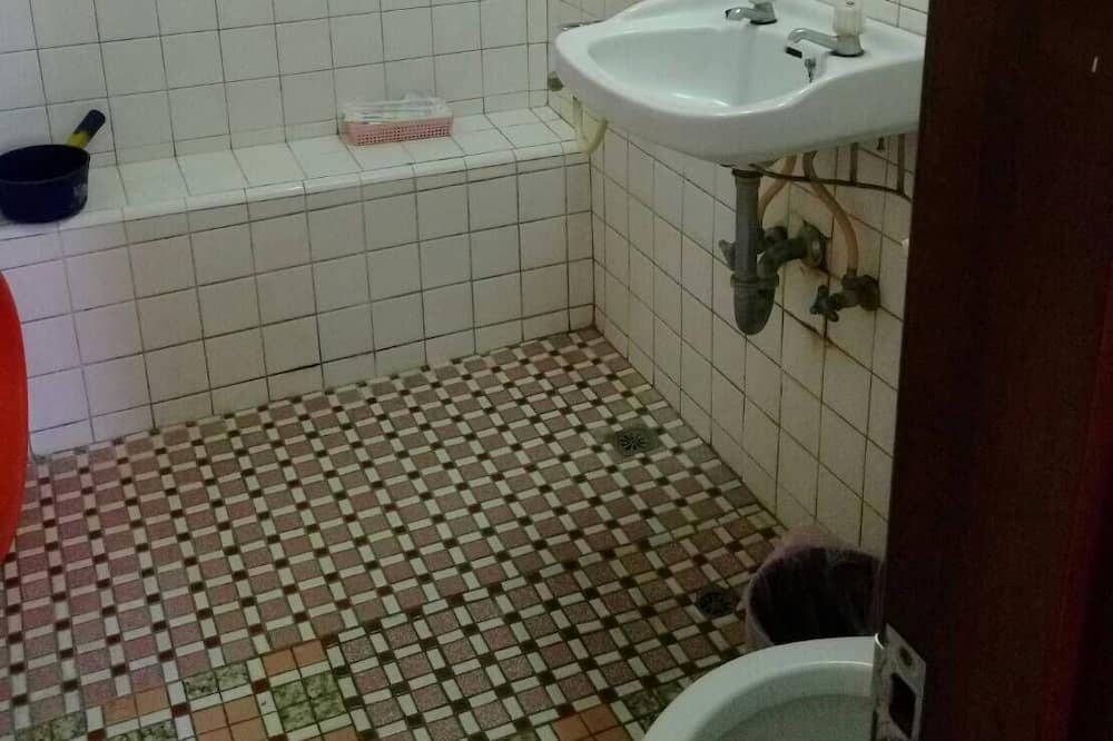 Photo of Bathroom in Xuejia District