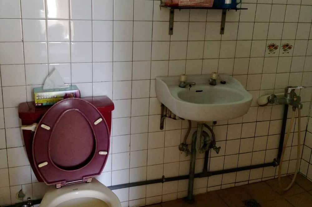 Photo of Bathroom in Xuejia District