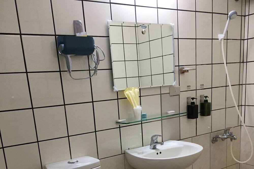 Photo of Bathroom in Budai