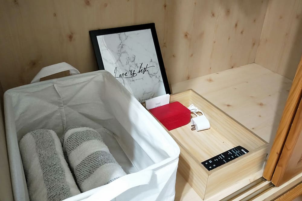 Photo of Bedroom in East District