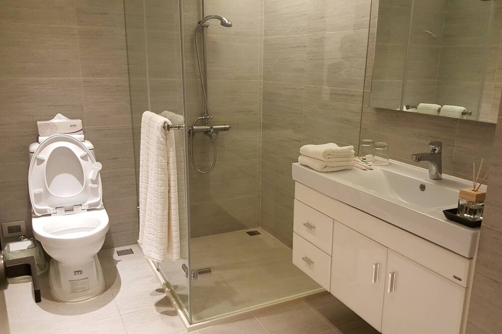 Photo of Bathroom in Daan