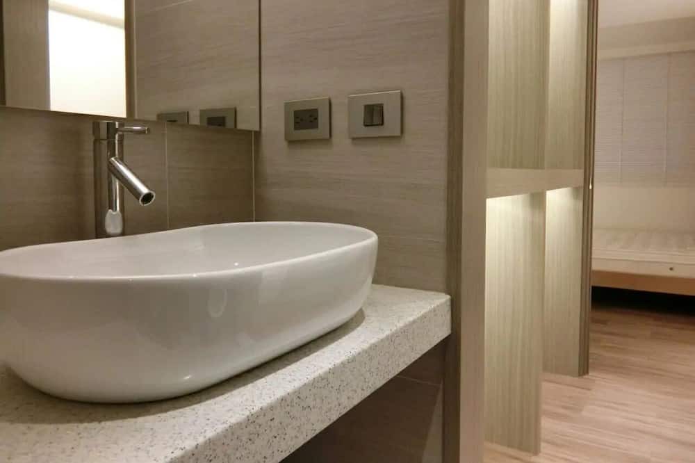 Photo of Bathroom in Daan