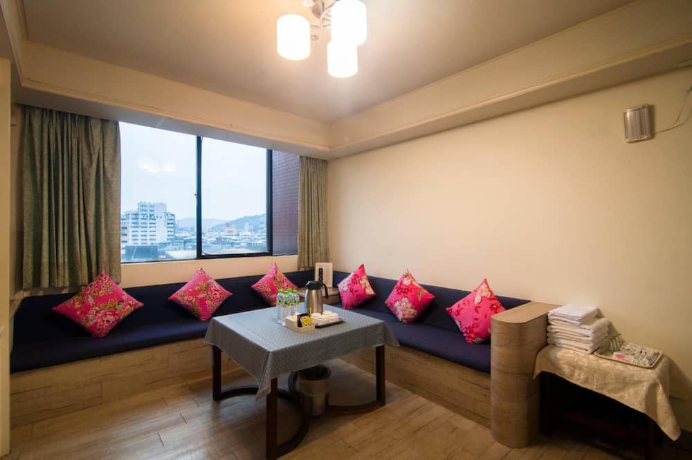 Photo of Livingroom in Ren'ai District