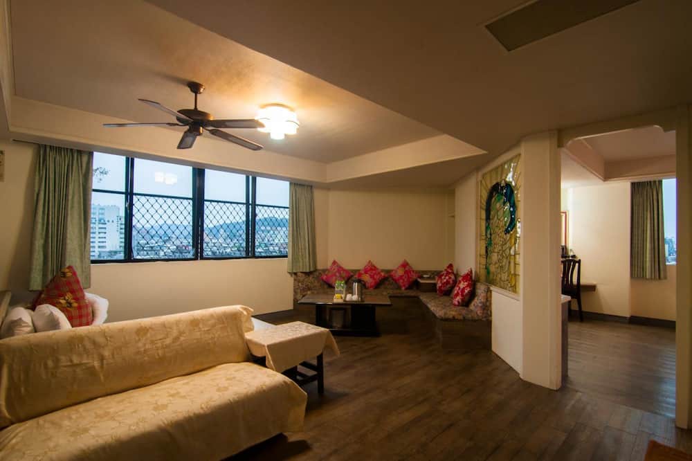 Photo of Livingroom in Ren'ai District