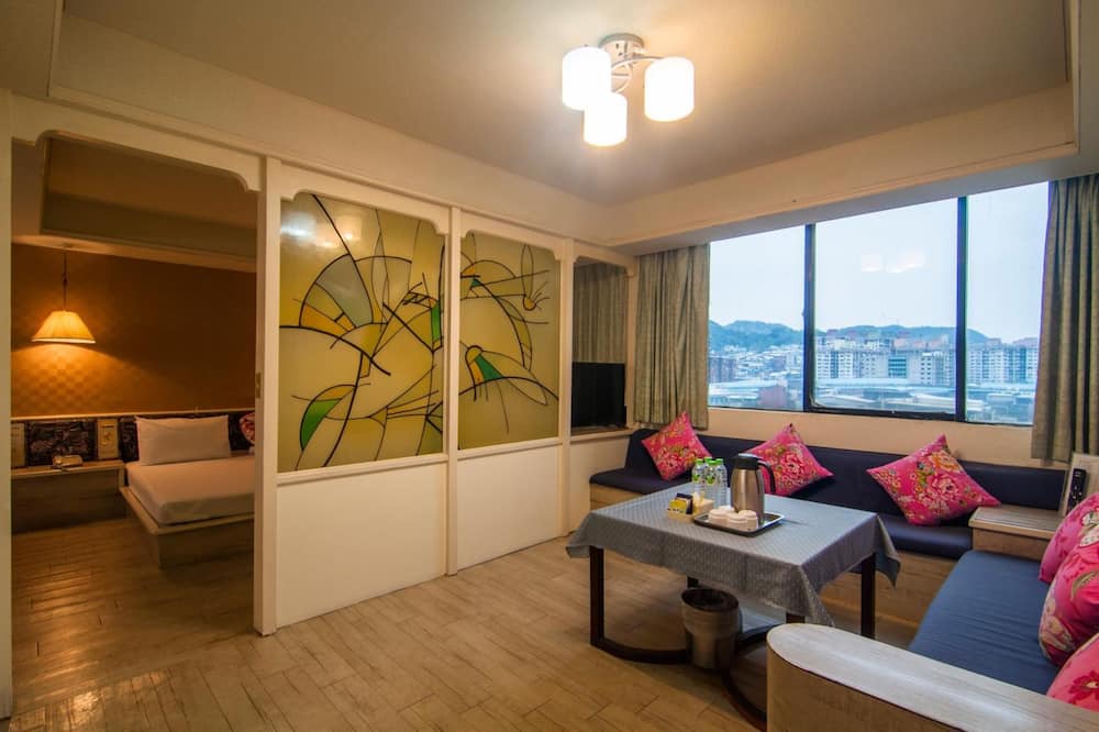 Photo of Livingroom in Ren'ai District