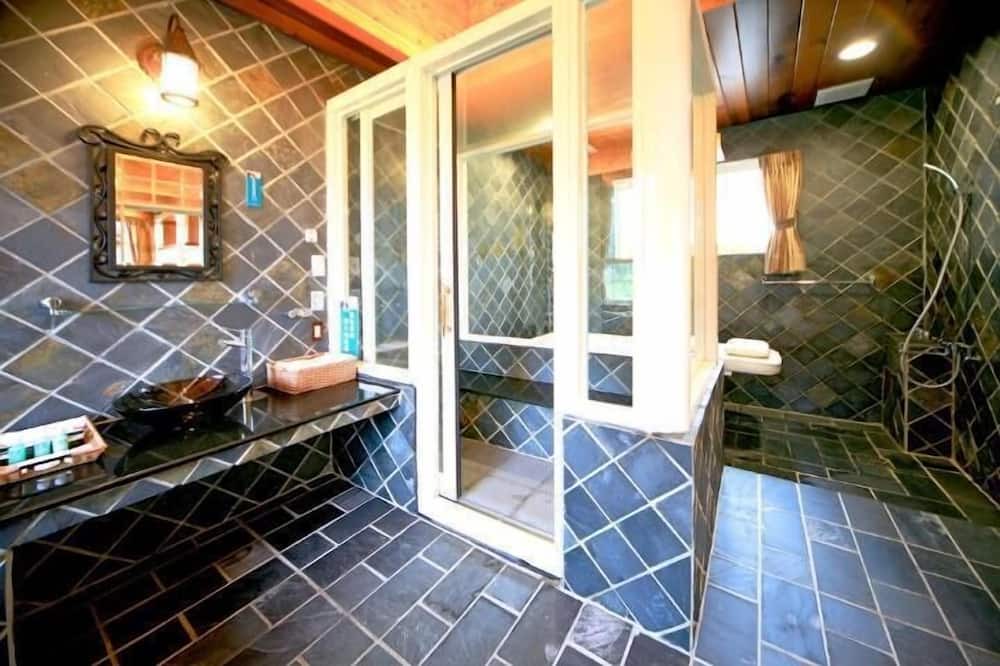 Photo of Bathroom in Ren'ai