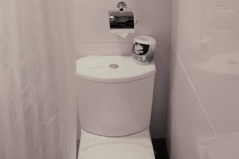 Photo of Bathroom in Mong Kok