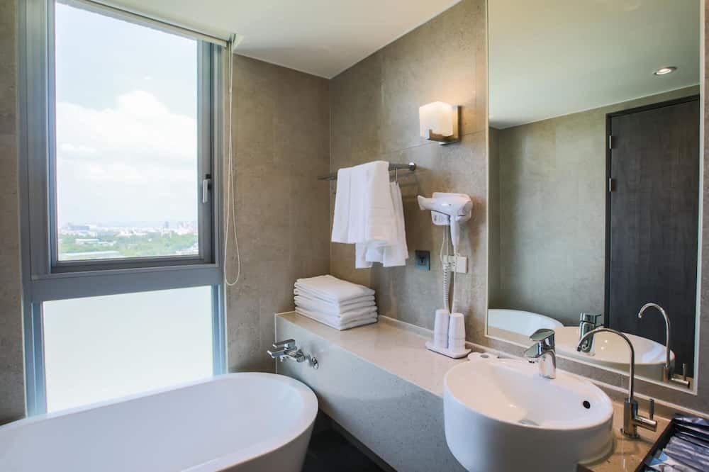 Photo of Bathroom in Sanmin