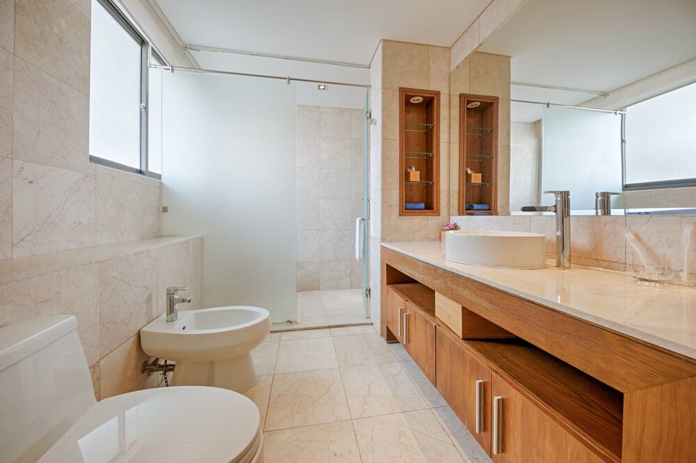 Photo of Bathroom in Ngu Hanh Son