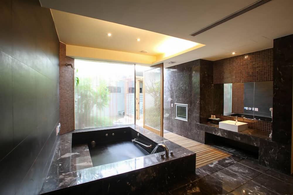 Photo of Bathroom in Wuri District