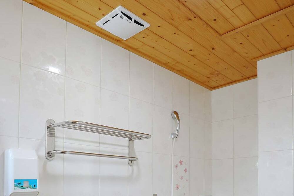 Photo of Bathroom in Puli