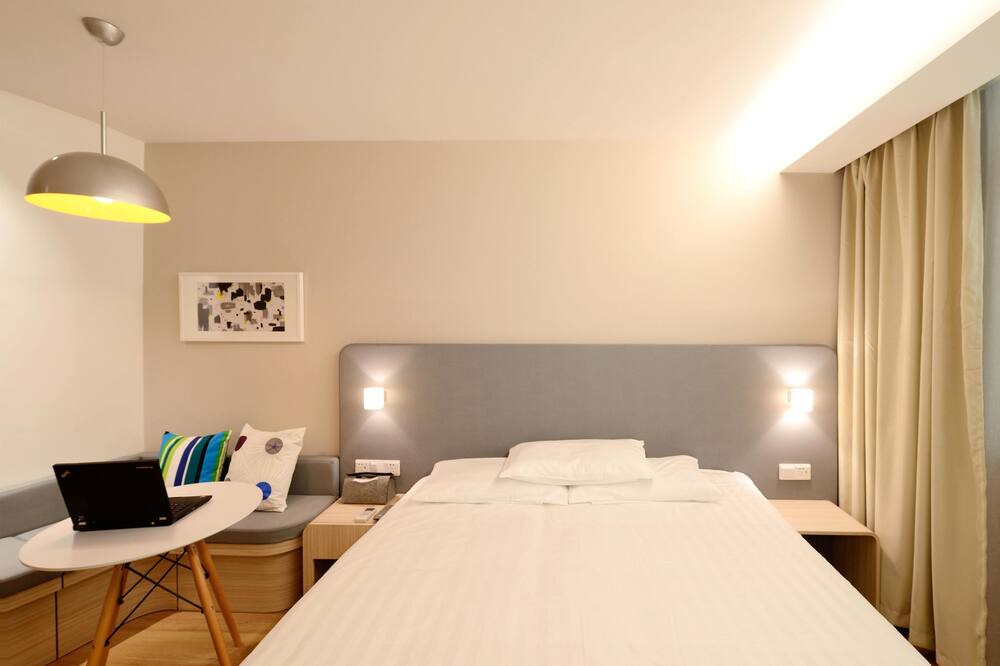 Photo of Bedroom in Phuong