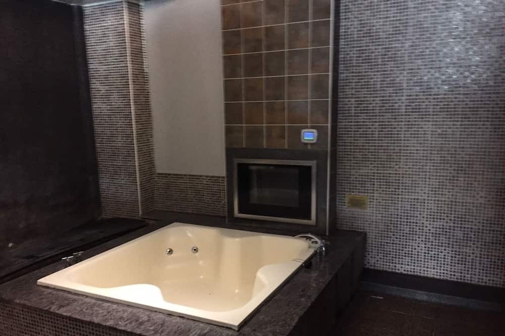Photo of Bathroom in Qiaotou District