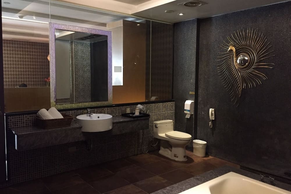 Photo of Bathroom in Qiaotou District