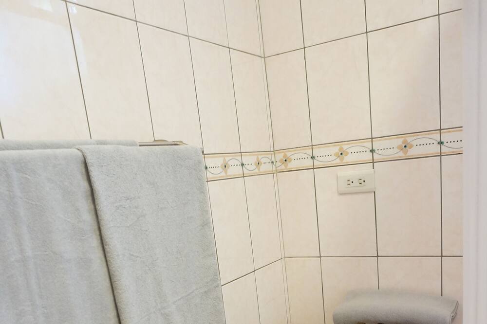 Photo of Bathroom in North District