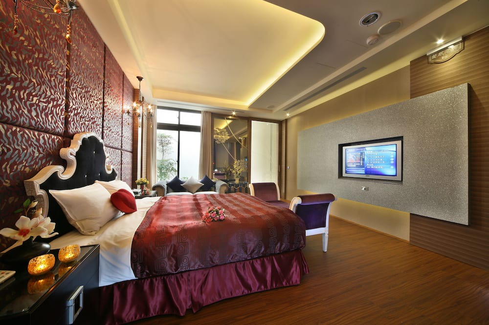 Photo of Bathroom in Tianzhong