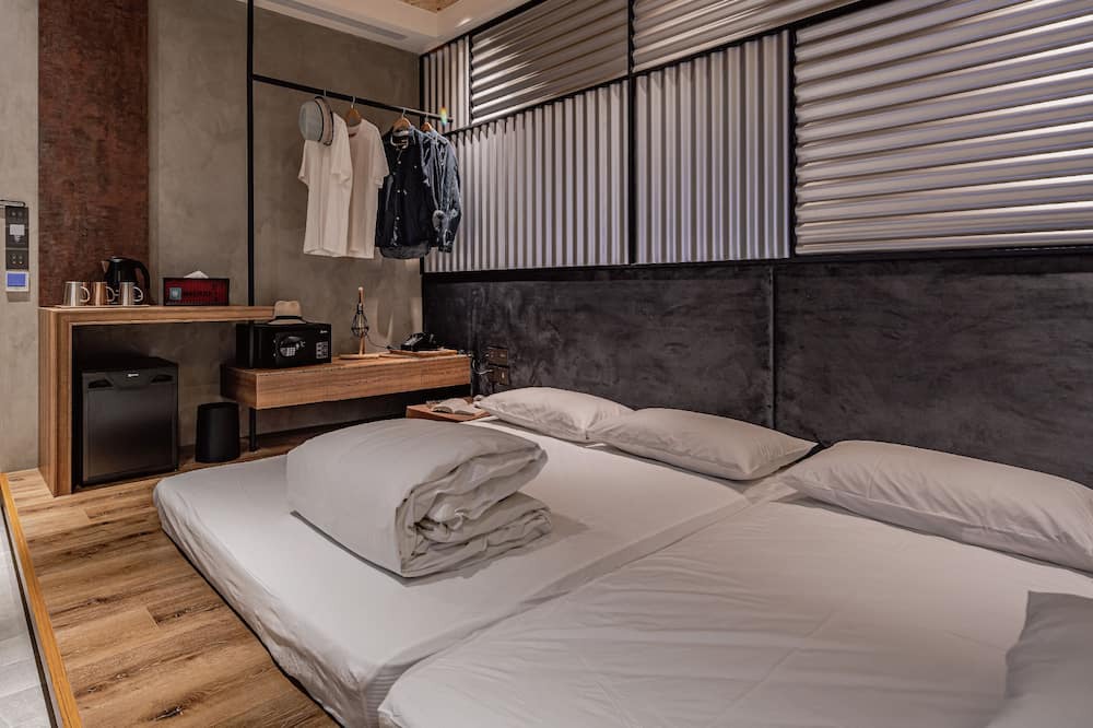 Photo of Bedroom in West Central District