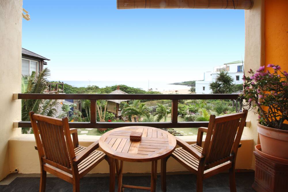 Photo of Patio Balcony in Sail Rock Beach
