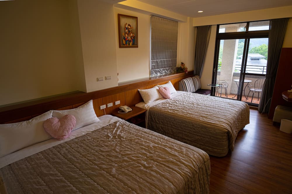 Photo of Bedroom in Puli
