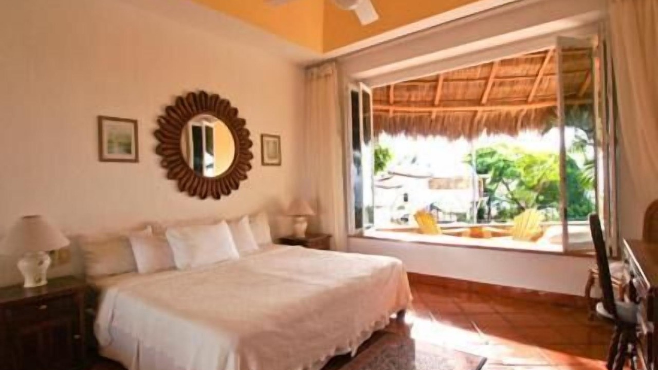 Photo of Bedroom in Romantic Zone