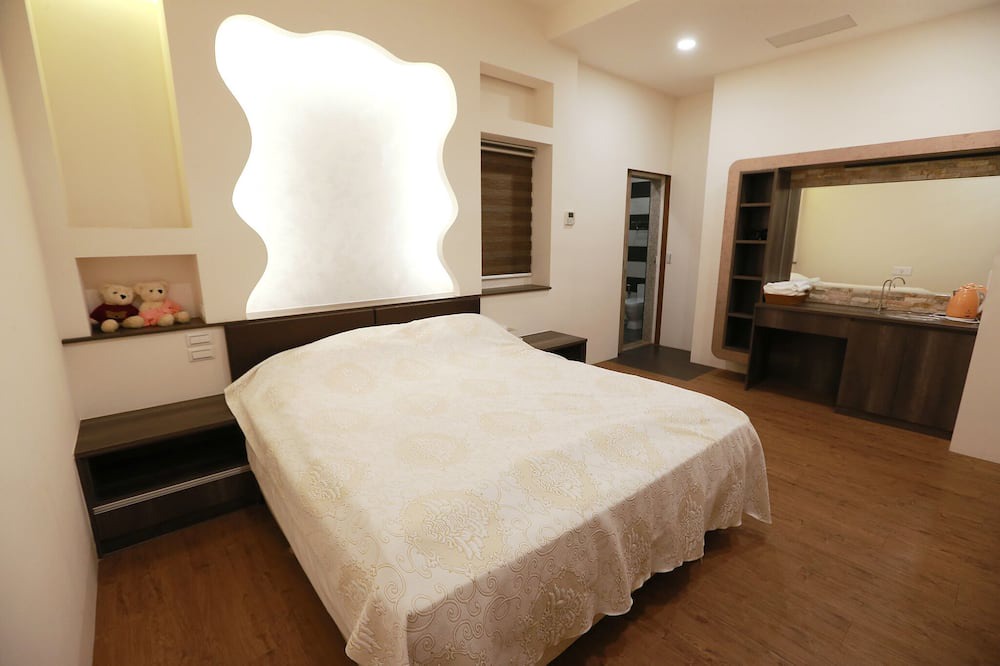 Photo of Bedroom in Puli