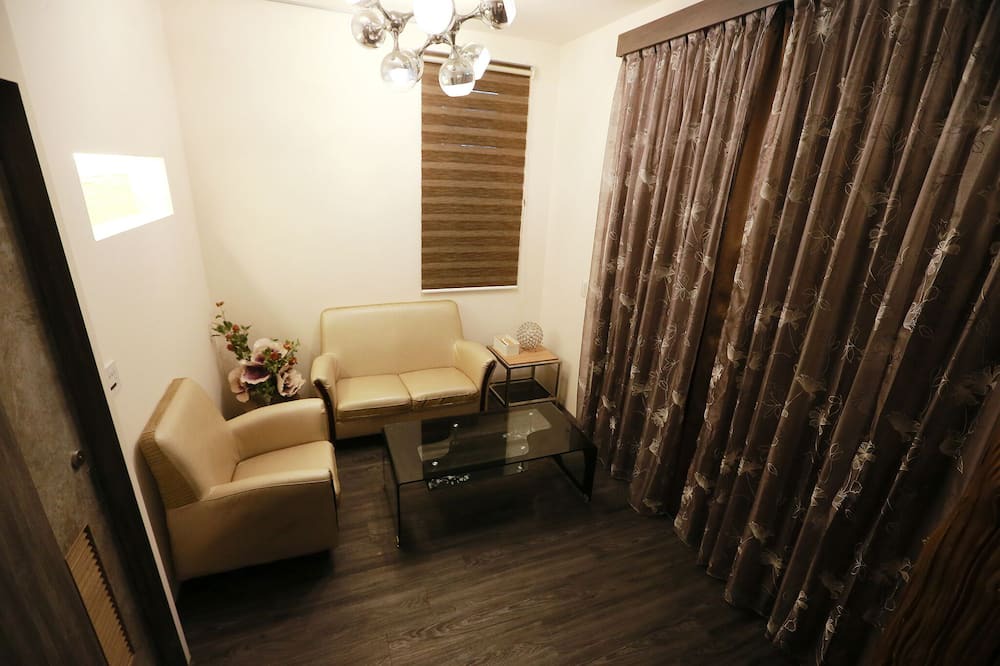 Photo of Bedroom in Puli