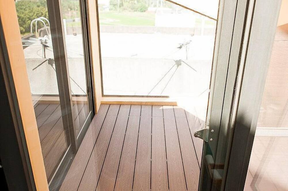 Photo of Patio Balcony in Longtan District