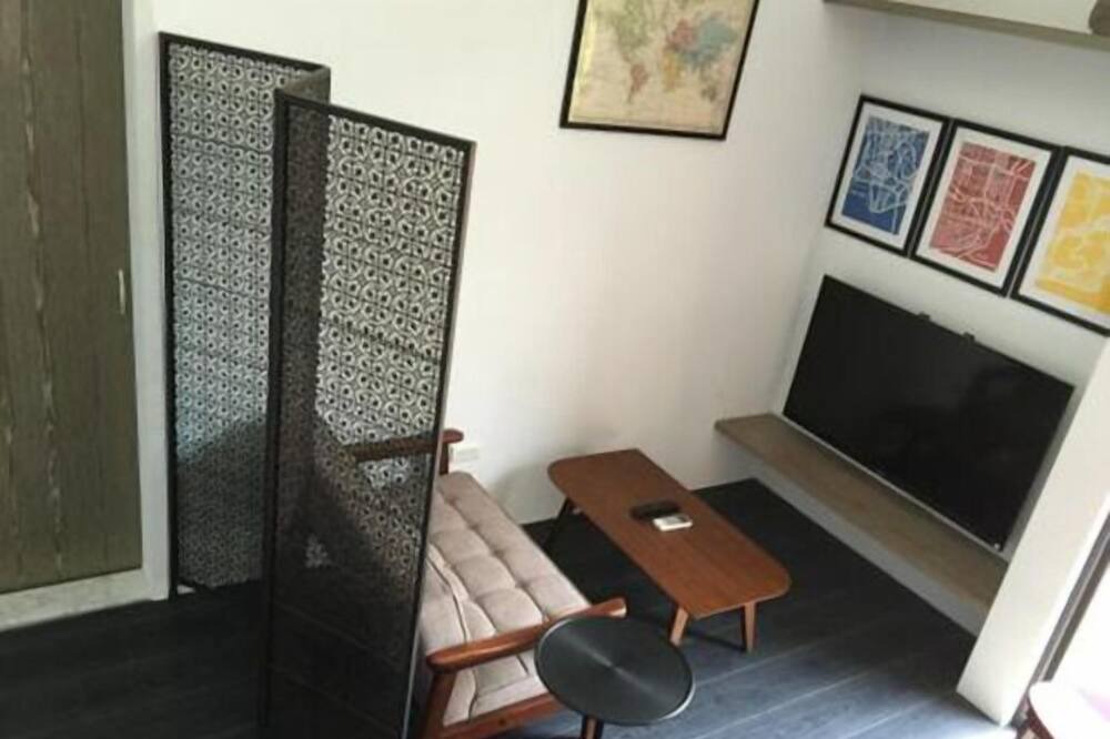 Photo of Livingroom in Longtan District