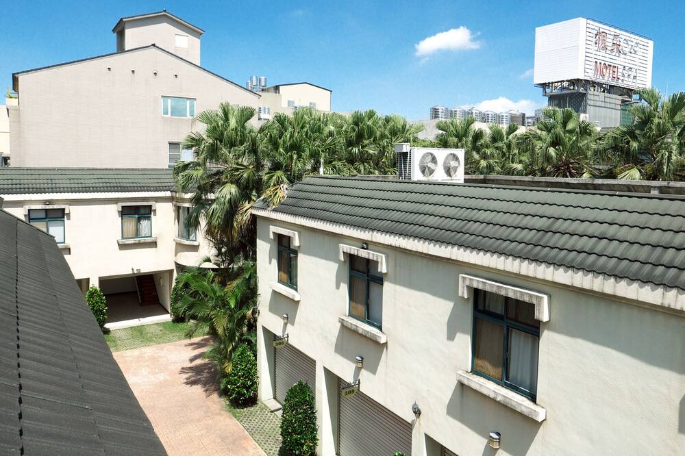 Photo of Outdoor in Fengyuan District