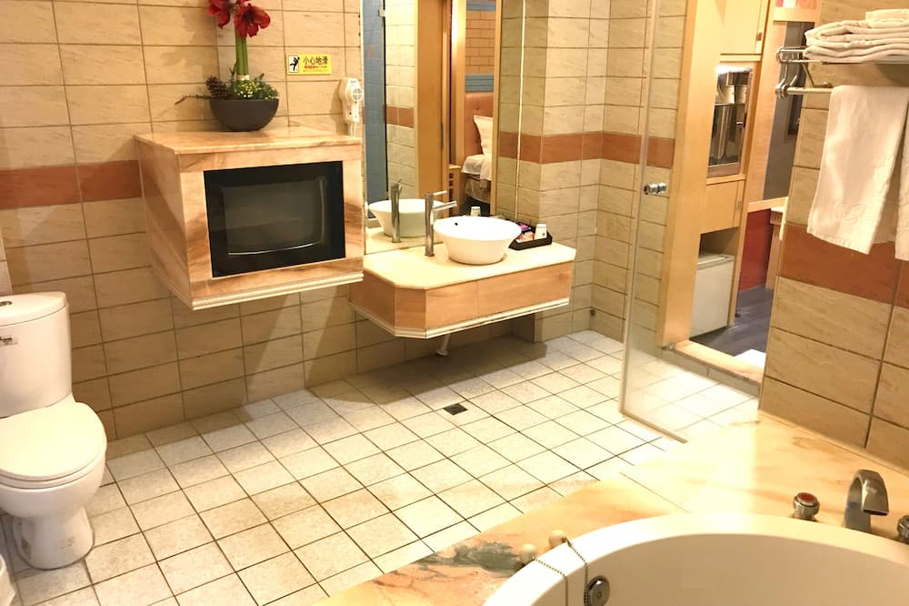Photo of Bathroom in Fengyuan District