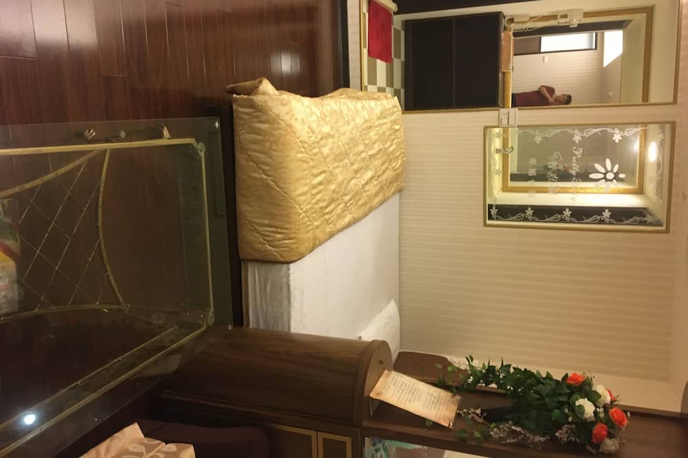 Photo of Bedroom in West Central District