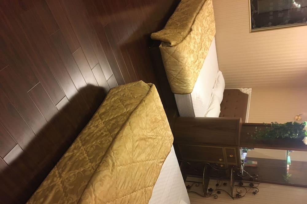 Photo of Bedroom in West Central District