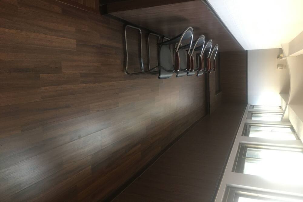 Photo of Bedroom in West Central District