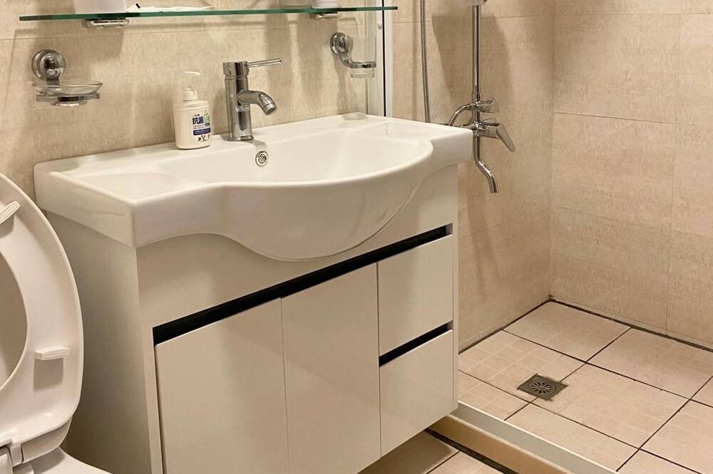 Photo of Bathroom in Fengbin
