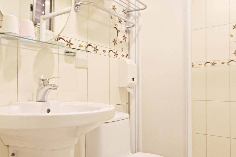 Photo of Bathroom in Yuchi