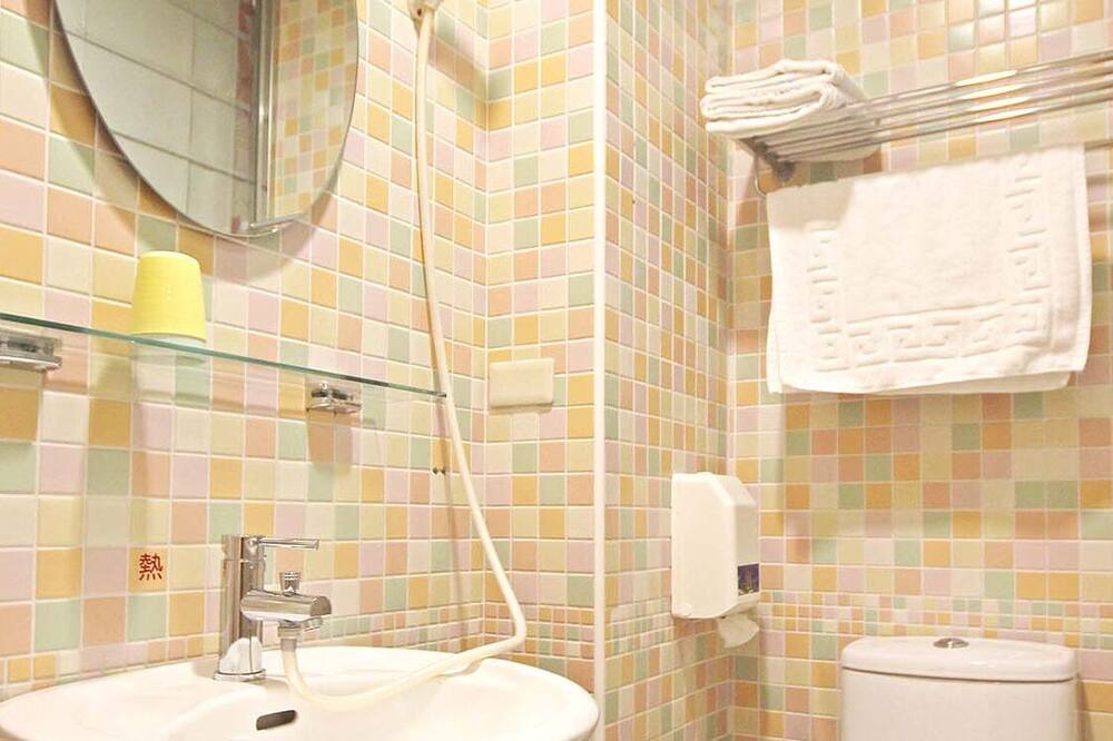 Photo of Bathroom in Yuchi