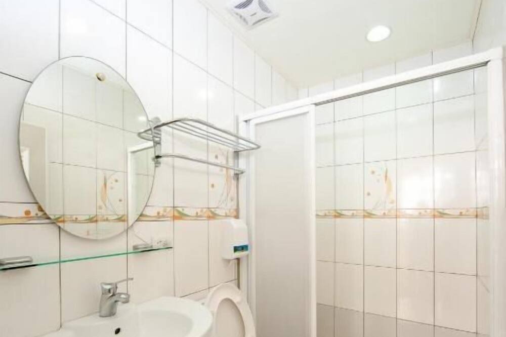 Photo of Bathroom in Yuchi