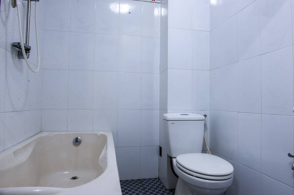 Photo of Bathroom in Pleiku