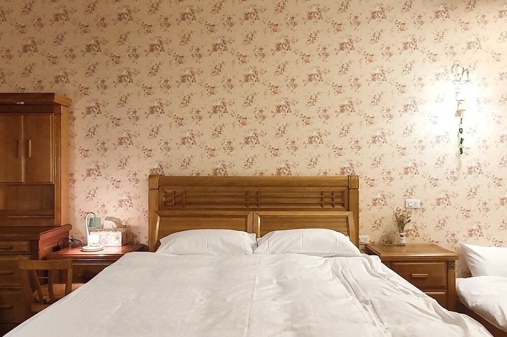 Photo of Bedroom in Lugu